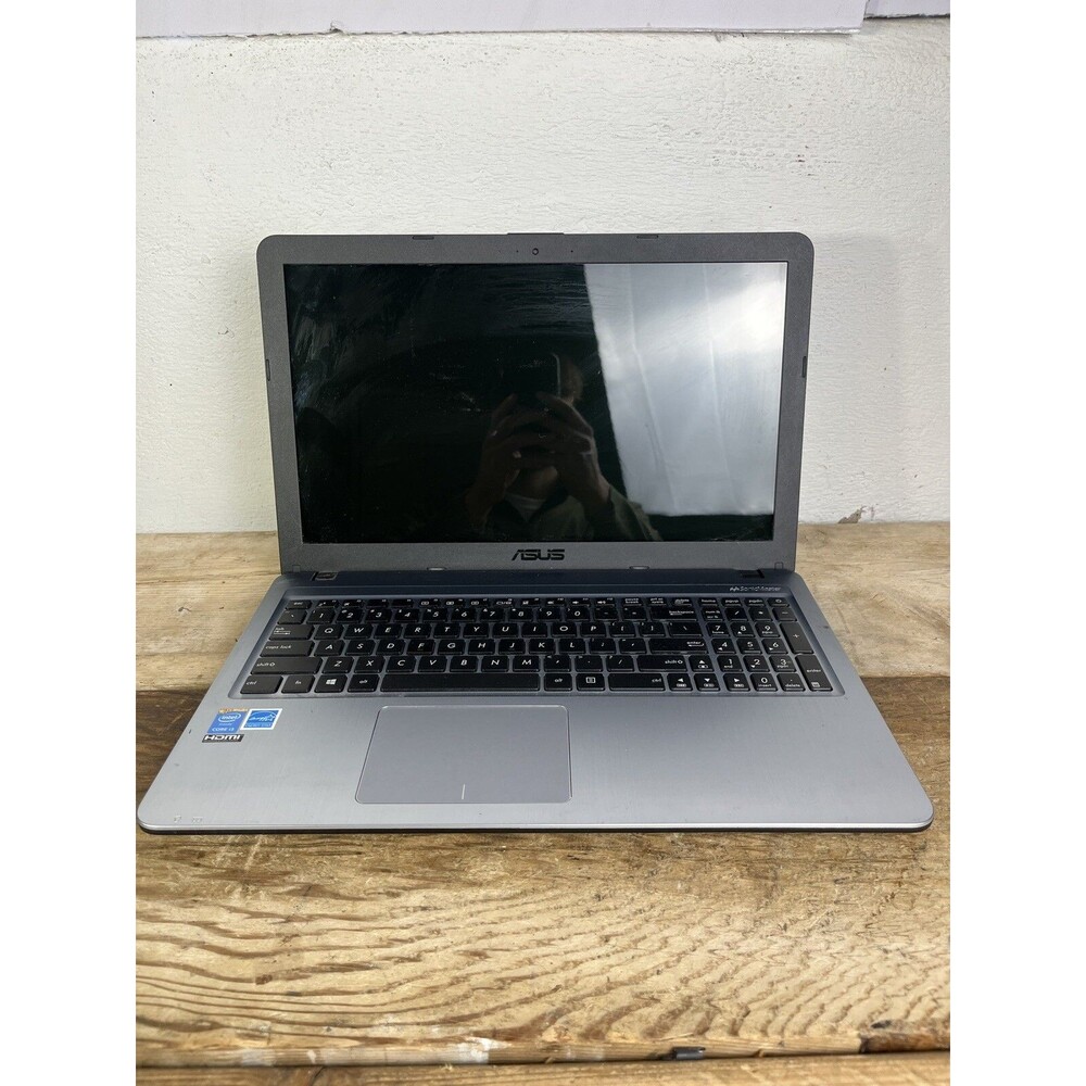 ASUS X540L laptop computer 19V Notebook PC UNTESTED READ